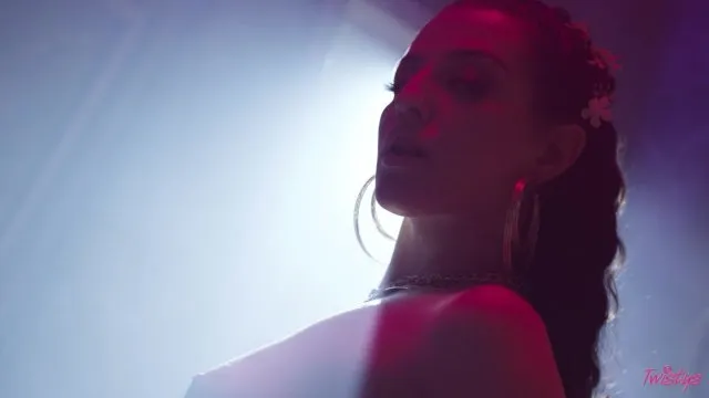 When Girls Play Solos 1 