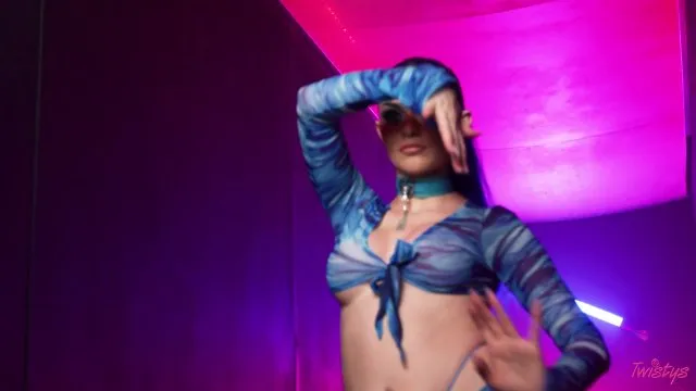 When Girls Play Solos 2 
