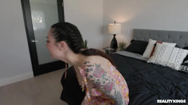 Pussy Lust 16 