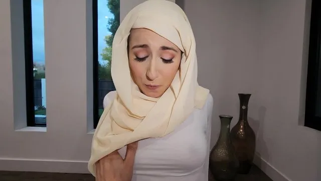 Hijab HookUps 5 