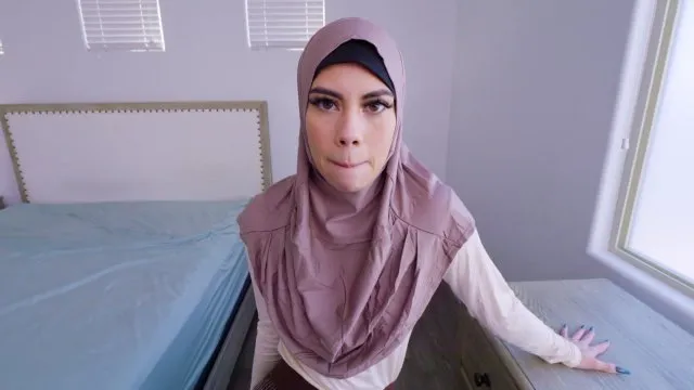 Hijab HookUps 6 